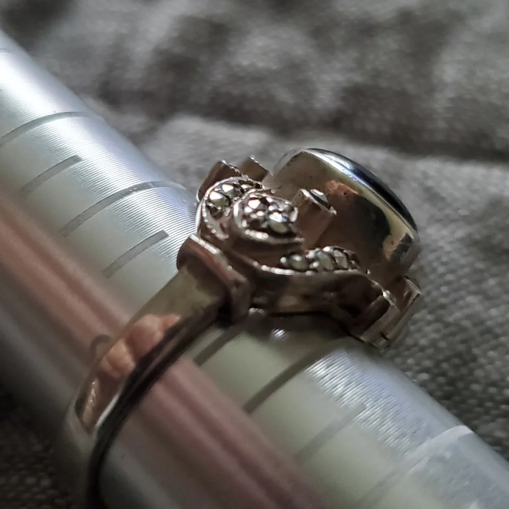 Sterling Silver Marcasite Onyx Ring - Picture 2 of 4